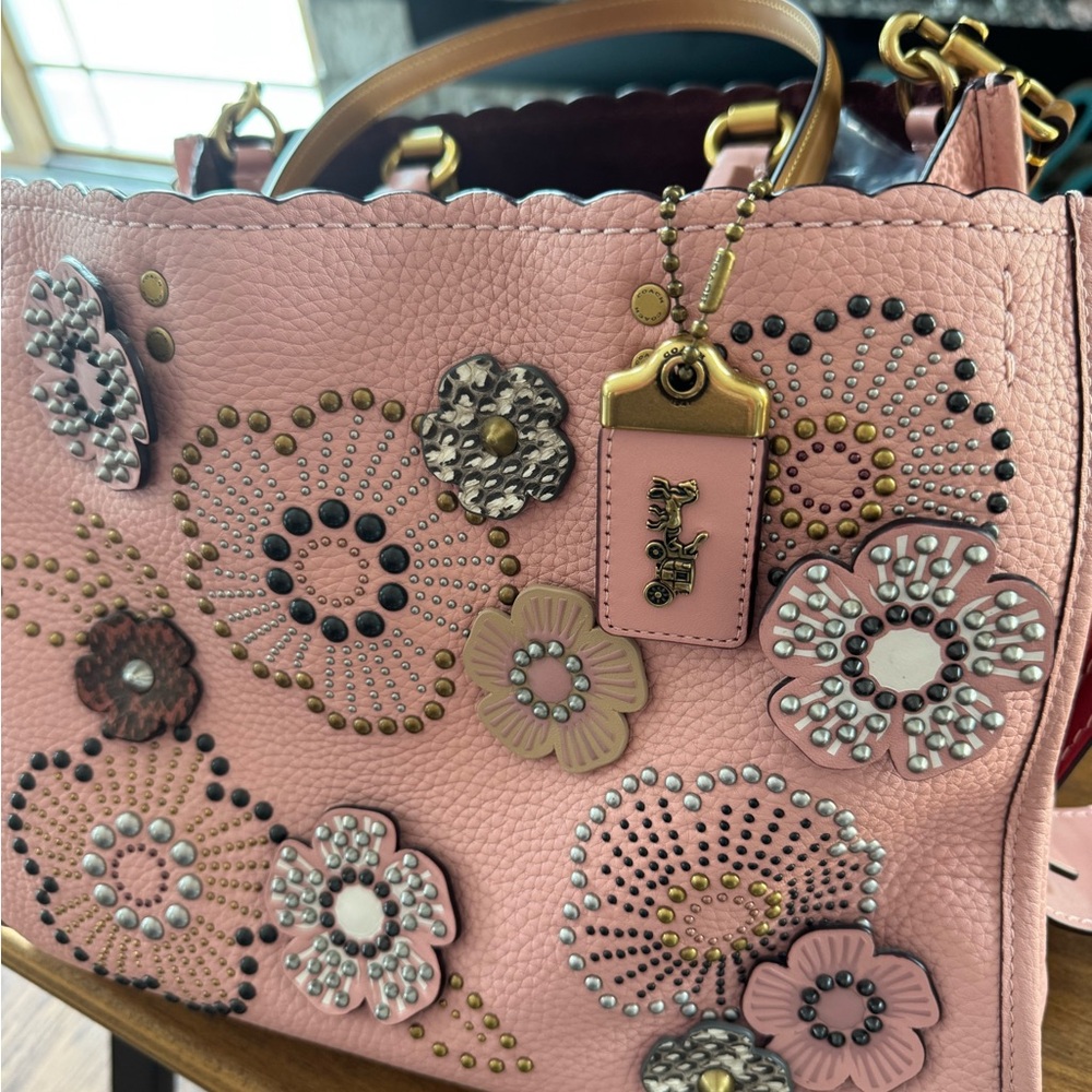 Coach 1941 Rogue 31 Rivet Pink TeaRose Glovetanned Pebbled Leather Bag, NWOT - Picture 2 of 14
